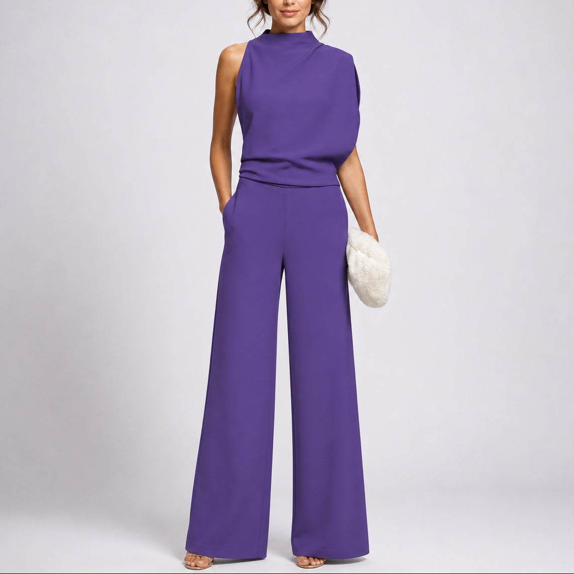 Women's Sleeveless Wide-Leg Jumpsuit – Elegant and Modern One-Piece Outfit
