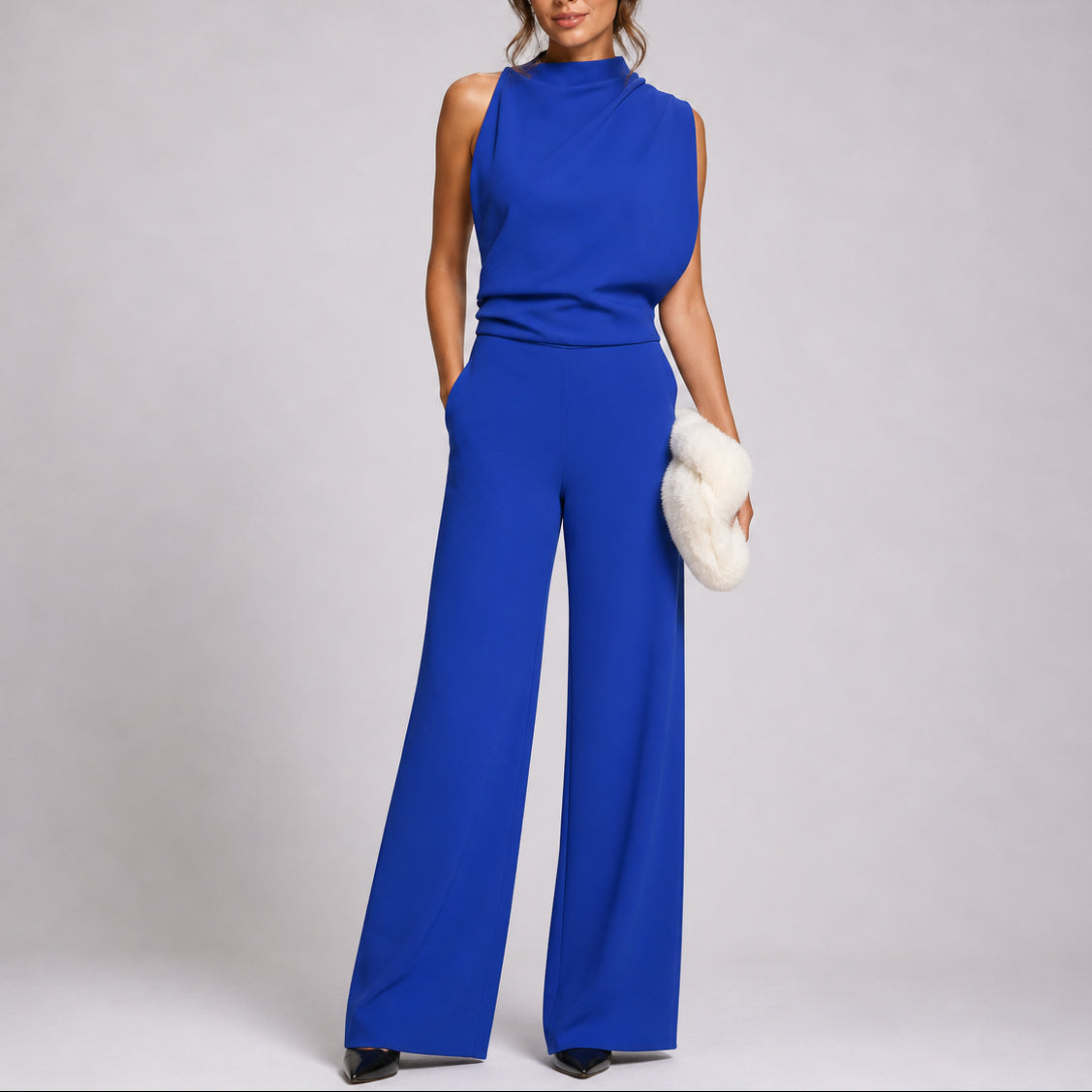 Women's Sleeveless Wide-Leg Jumpsuit – Elegant and Modern One-Piece Outfit